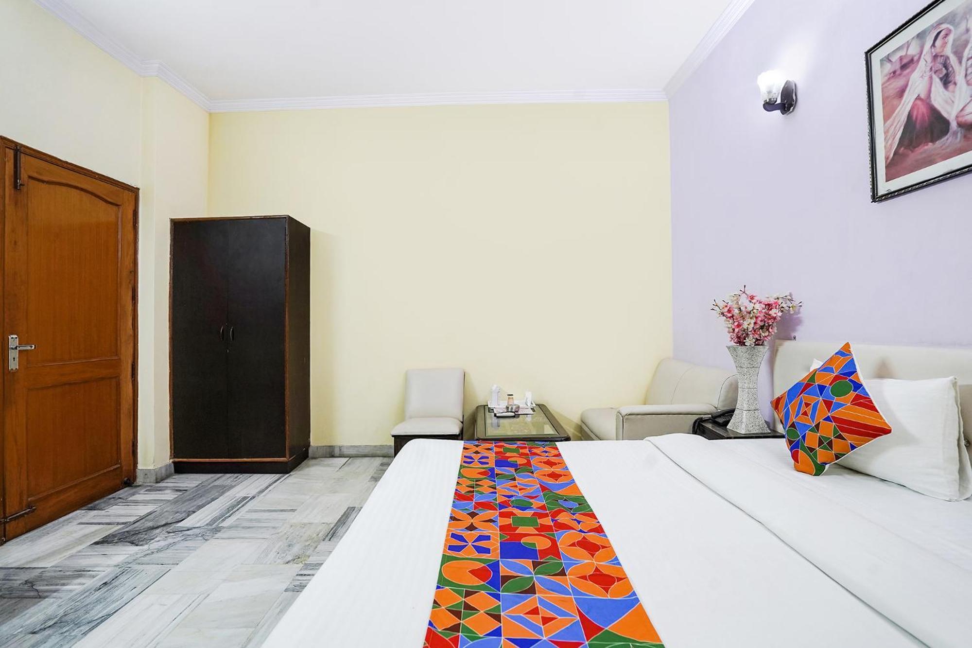 Fabexpress Ivy Inn Sector 35 نويدا المظهر الخارجي الصورة
