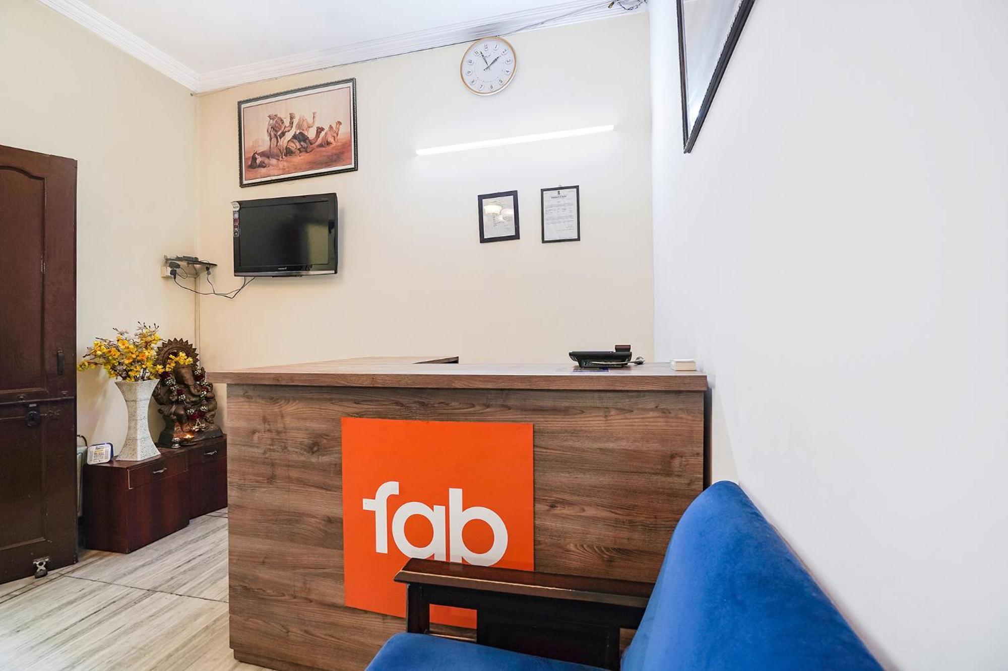Fabexpress Ivy Inn Sector 35 نويدا المظهر الخارجي الصورة